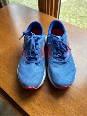 Brooks Ravenna 11 Running Shoe Blue with Coral Accents